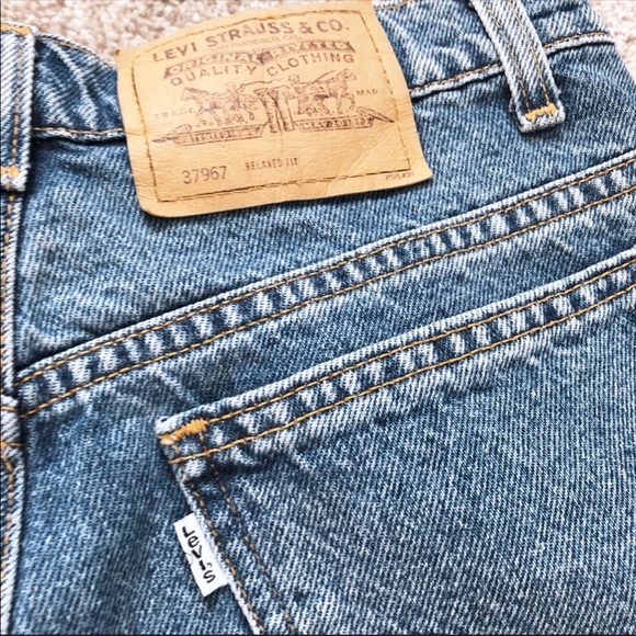 Levi’s shorts - Picture 2 of 4